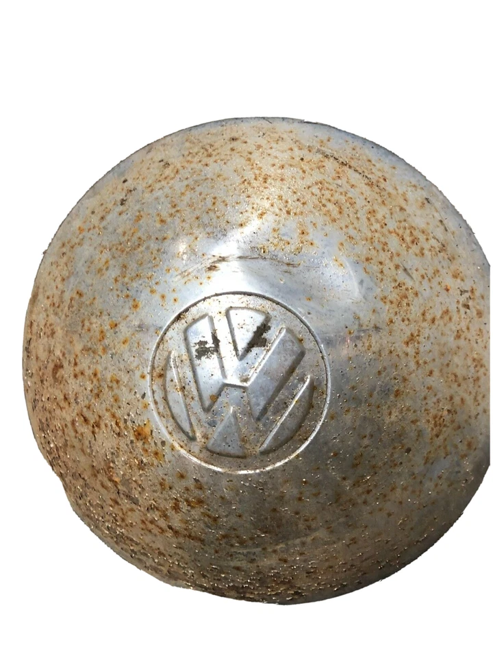 1965 VW VOLKSWAGEN BEETLE OEM WHEEL COVER CENTER CAP WHEEL COVER - Image 3 of 4