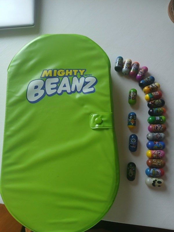 Mighty Beanz lot Of (4) 2004 Rare Navy Seal Line Backer Admiral Pterosaur
