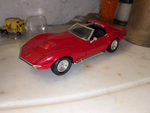 Hot Wheels Classics Corvette Stingray | eBay