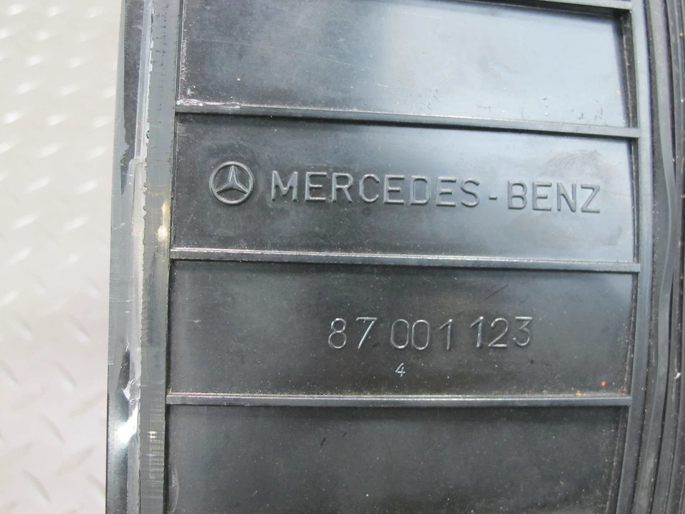 Mercedes W123 300D 1984 diésel A/T cuadro de instrumentos medidor velocímetro OEM Foto 3 de 4