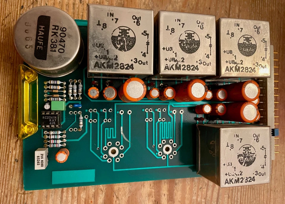 Neumann V482/4 Verteilverstärker / distribution amp