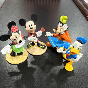 DecoPac, Inc. Disney Mickey Minnie Goofy Donald Duck Figurines Set 2013