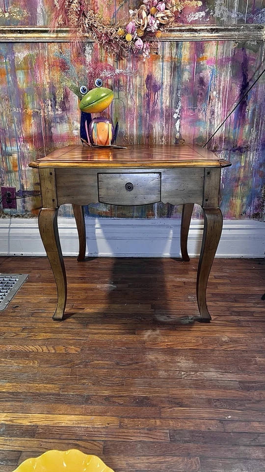 一对/2 列克星敦家具实木/立桌/夜台 状况良好 — 第 2/4 张图片