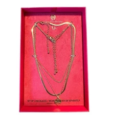 NEW House Of Harlow 1960 Necklace Triple Chain Set Of 3 Heart Pendant Gold Tone