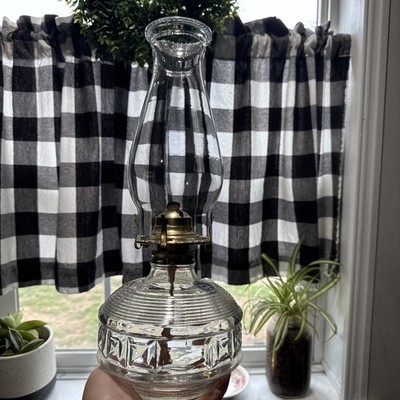Vintage Lamplight Farms Colonial Squares Oil Kerosene Lamp