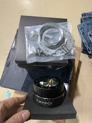 NRG SRK-200CF BLACK/CARBON RING STEERING WHEEL GEN 2.0 QUICK RELEASE ADAPTER KIT