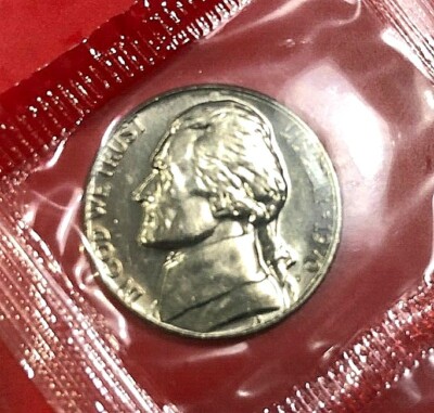 1970  D S S Jefferson Nickel In Mint Cello  + PROOF (3 Coins) (Free Shipping)