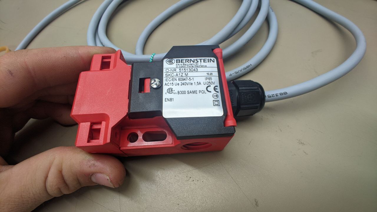 Zz14 Bernstein Skca1z M Safety Switch Interlock for sale online eBay