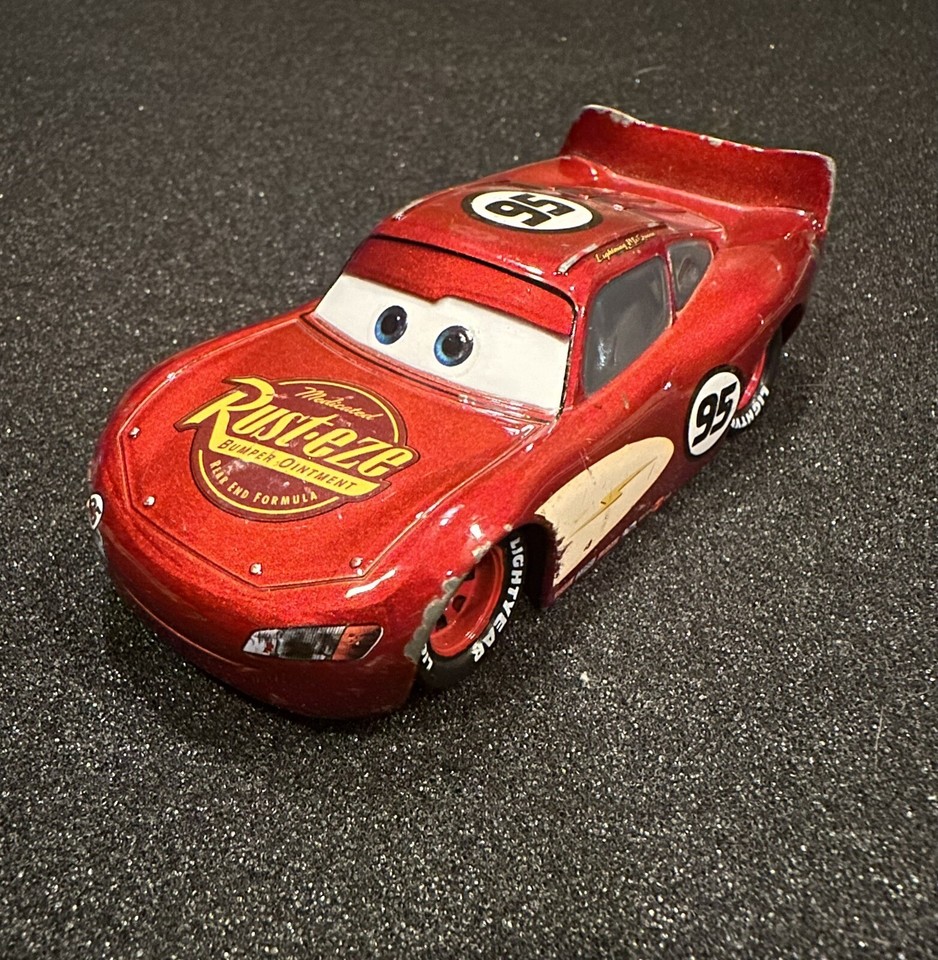 Disney Pixar Cars Lightning McQueen Rusteze Rust-eze Red 95 DieCast Car ...