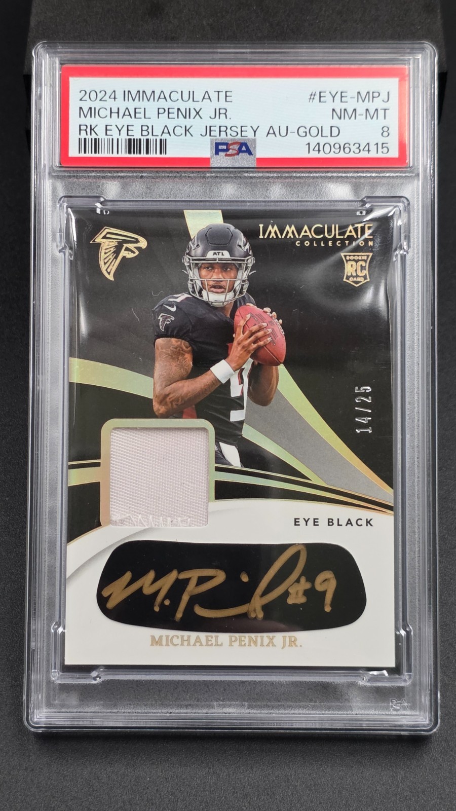 🦅2024 Panini Immaculate Michael Penix Jr Eye Black Patch Auto /25 EYE-MPJ PSA 8 view 2