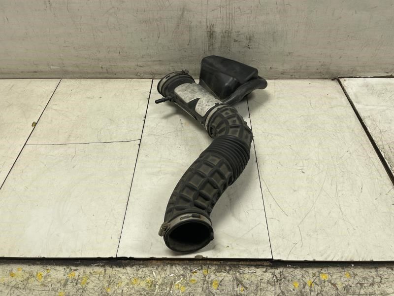 2015 FORD TAURUS SE AIR INTAKE CLEANER TUBE HOSE DUCT OEM+ eBay