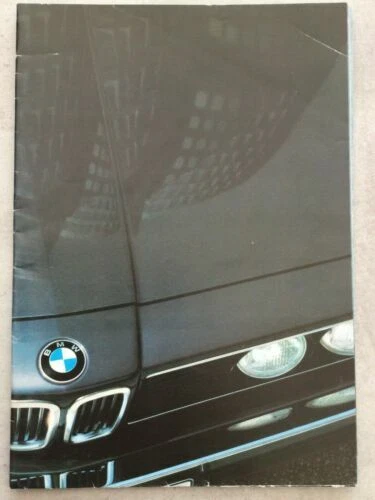 Paper BMW 1981 Car Sales Brochures
