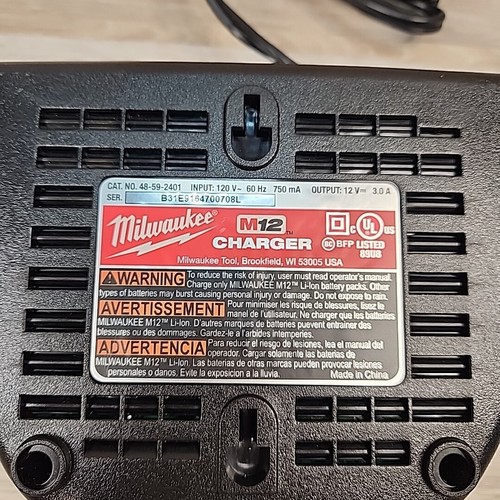 Milwaukee M12 Battery Charger Genuine 48-59-2401 Lithium-Ion 12 Volt 12V 3AMP - Picture 5 of 5