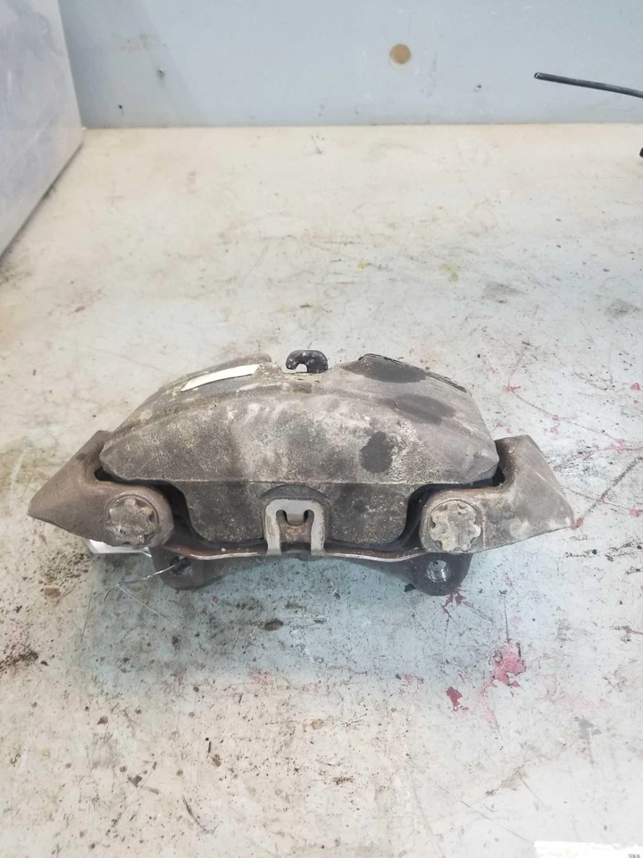 Pinza AUDI ALLROAD QUATTRO derecha 13 14 15 16 Foto 3 de 3