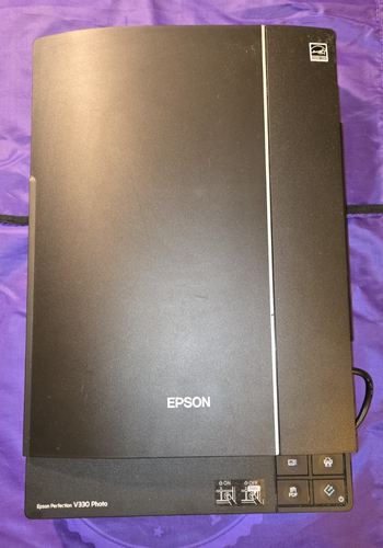 Epson Perfection V330 Flatbed Photo Scanner w/Power Cable & Accessory-Tested!!