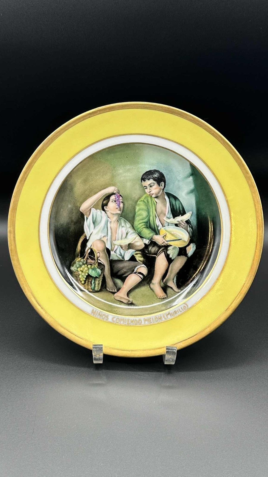 Plato pintado a mano Limoges Francia Murillo Niños Comiendo Melón coleccionista años 50