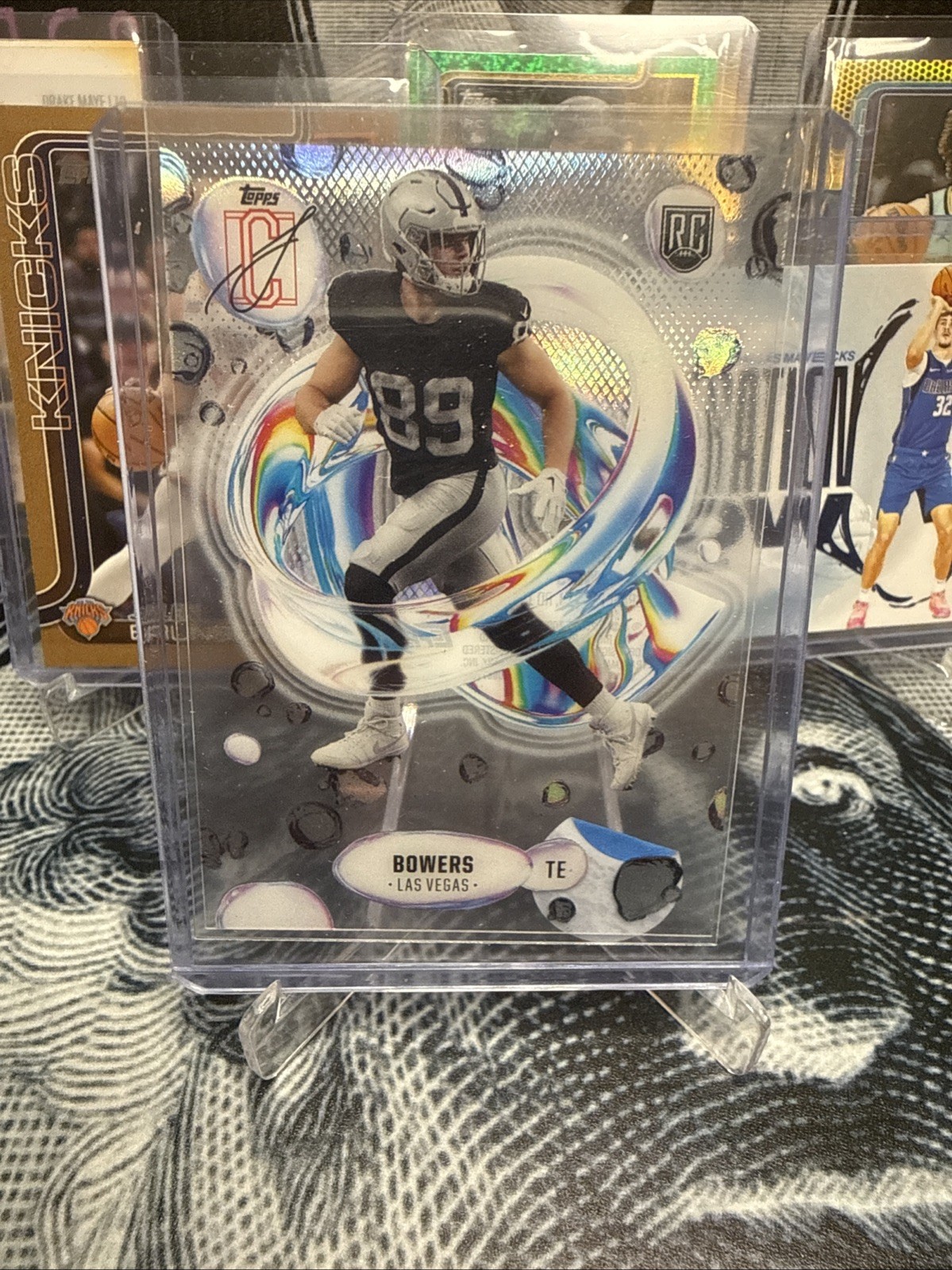 2024 Topps Signature Class - Fluidity Brock Bowers #F-6 (RC)