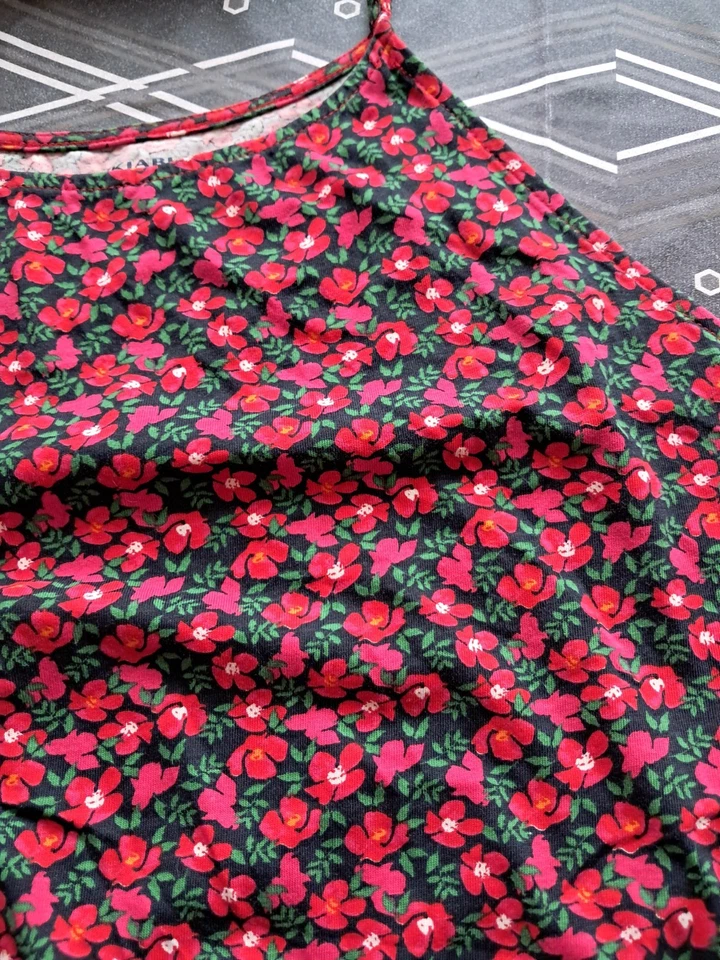 Robe taille XL 44-46 noir floral Kiabi - Photo 2/4