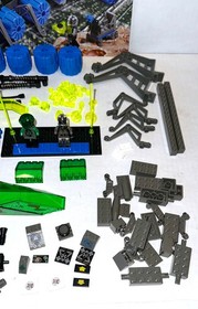 VINTAGE LEGO SET 6919 SPACE INSECTOIDS PLANETARY PROWLER - COMPLETE, PRE OWNED