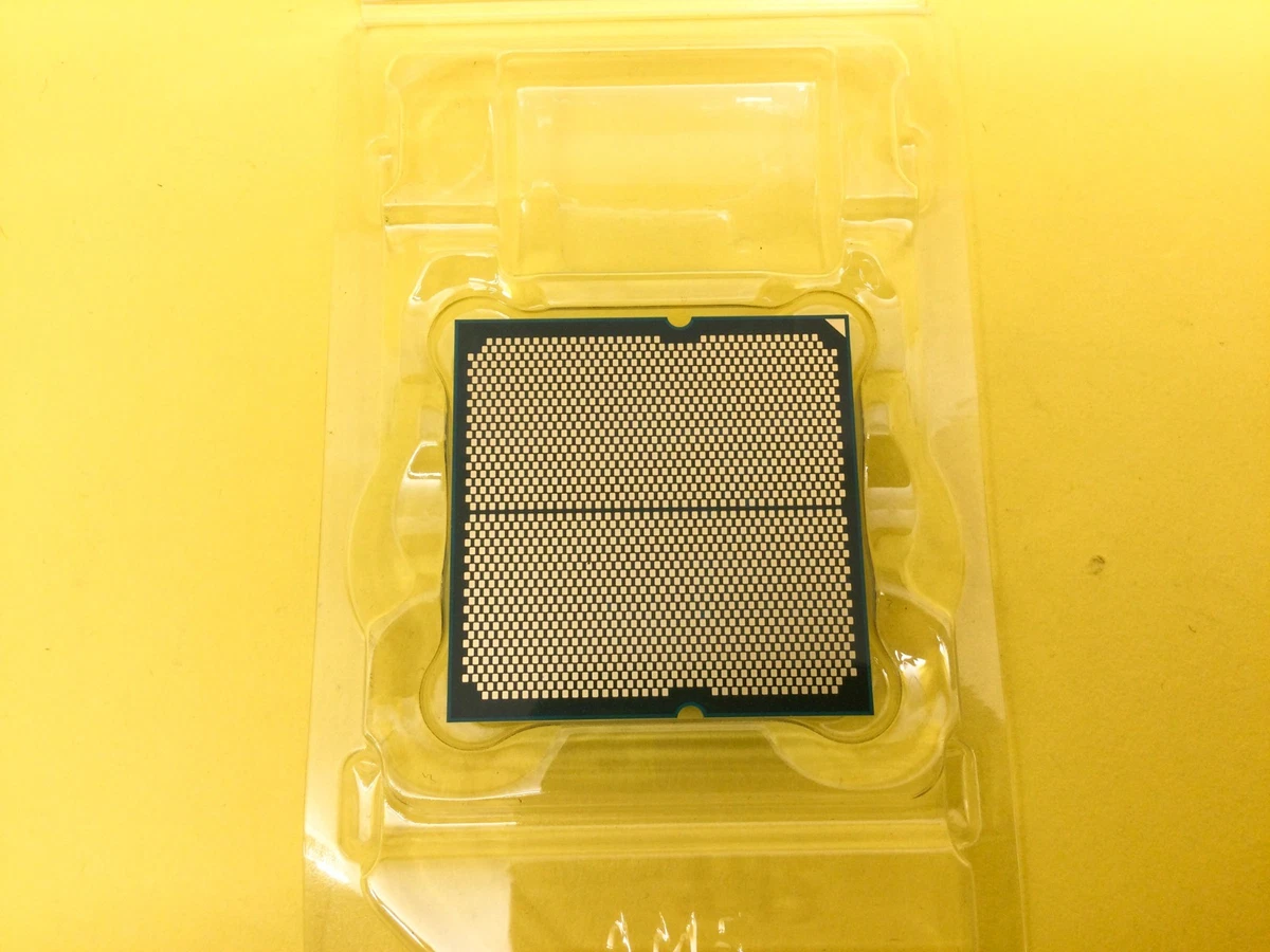 AMD Ryzen 7 9700X 3,8 GHz 8 núcleos LGA 1718/zócalo CPU 100-000000404