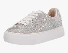 Sneakers alla moda Betsey Johnson Bedazzled Strass rivestite taglia 8