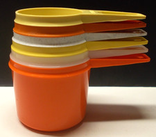 Vintage Tupperware Multi Color Measuring Cups Set of 6 Complete