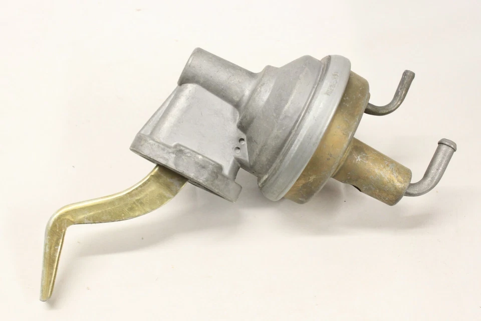 Bomba de combustible reconstruida Pontiac Grand Prix 400 428 V-8 Airtex 40678 Foto 4 de 4