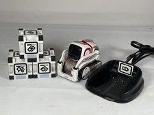 Anki 300-00046 Cozmo Robot Red With 3 Cubes Charger