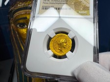 JULIUS CAESAR YOUNG VARIETY ROMAN IMPERATORIAL 44BC AUREUS NGC XF ANCIENT COINS