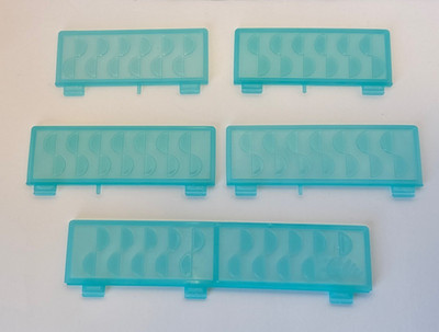 2018 Barbie Dream House Replacement Part: 5 Blue Balcony Railings 2nd/3rd Floor
