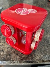 RARE Food Network KIDS - 6 seasoning shakers with Holder - pretend play