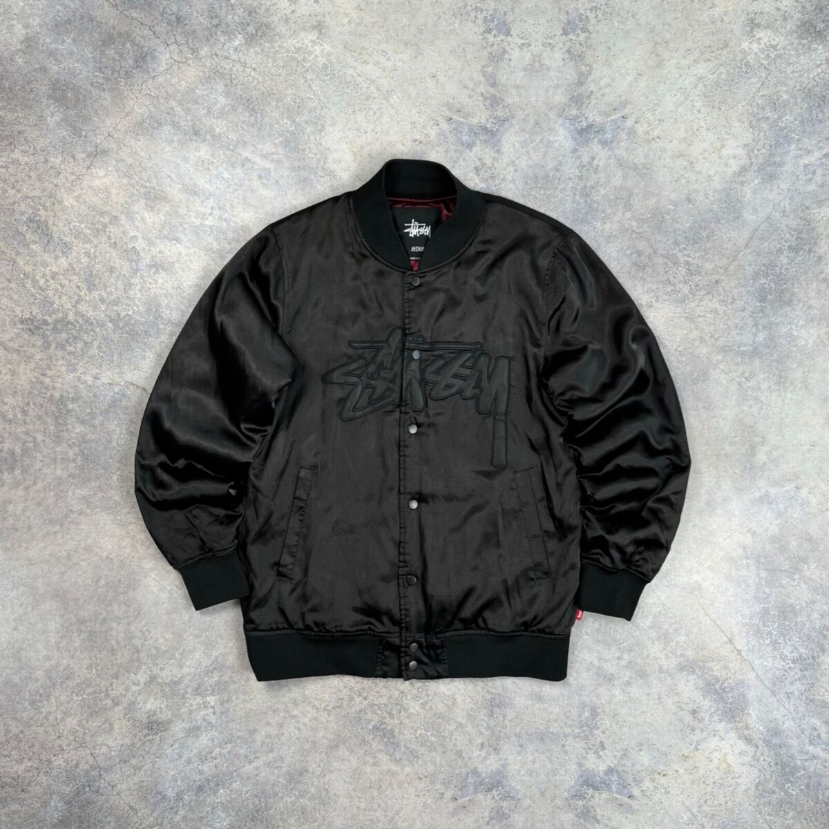 VINTAGE 2000s STUSSY EMBROIDERED BIG LOGO SATIN BLACK BOMBER VINTAGE 2000s STUSSY EMBROIDERED BIG LOGO SATIN BLACK BOMBER