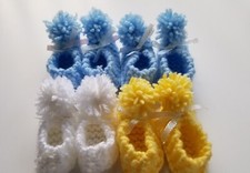 New Knitted Handmade Baby Booties Set of 4 Blue White Yellow Knit Bow Baby Shoes
