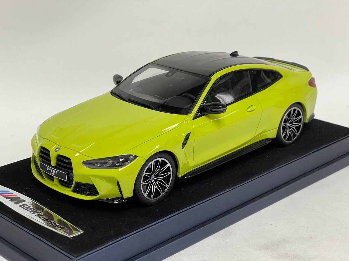 BMW M4 ミニカー イエロー1/18 1/18 Dealer Edition BMW M4 F82 (Austin Yellow) Diecast Car