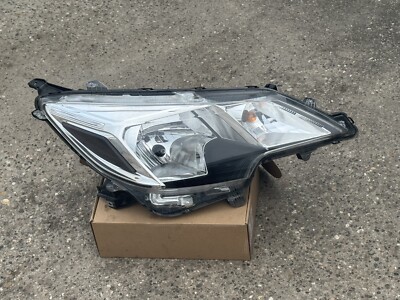Mitsubishi Space Star Bj2015  Scheinwerfer Frontscheinwefer Rechts 8301D446