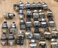 29 Allen Bradley On/off Selector Switches 800 Series Used