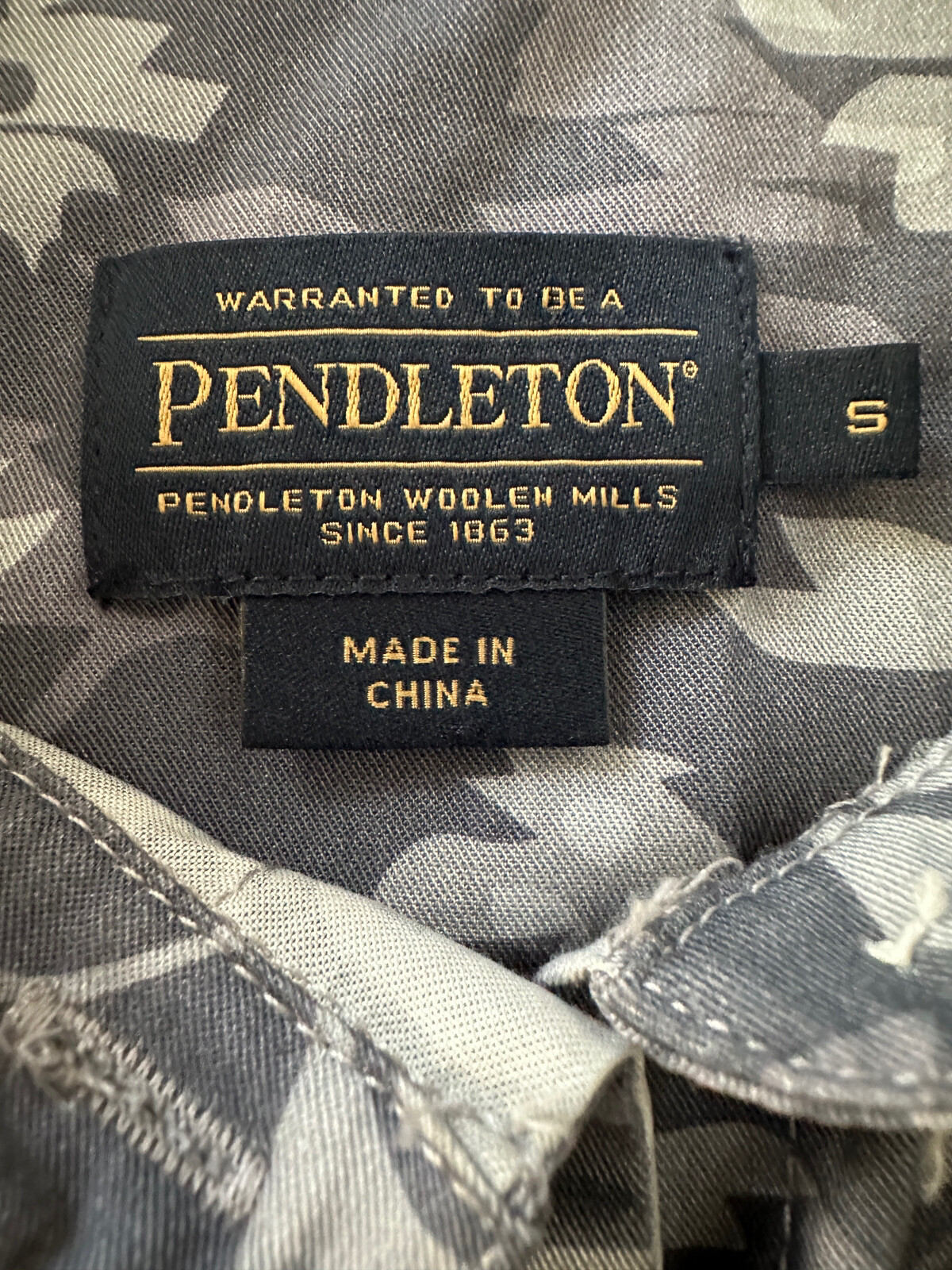 Pendleton Womens Blouse Size S Oversized Cuffed S… - image 4