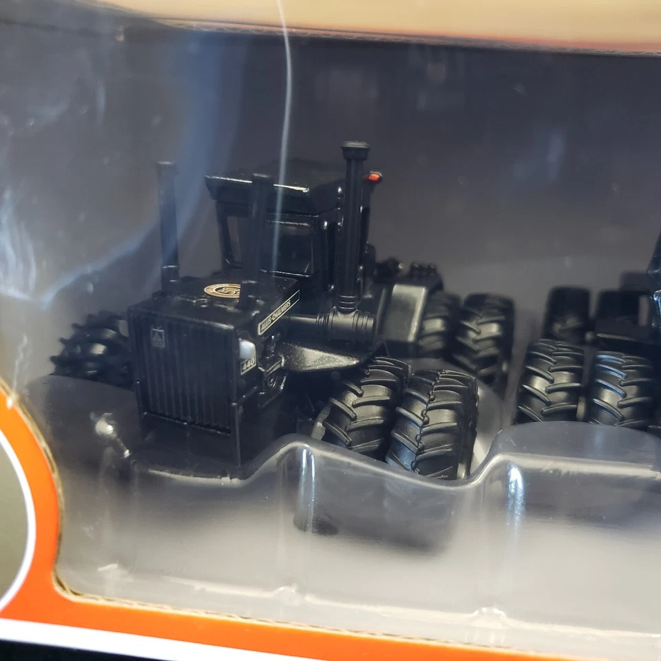 Ertl Allis-Chalmers 440 7580 4W-220 50th Anniversary Diecast 1:64 Black Chase - Image 4 of 4