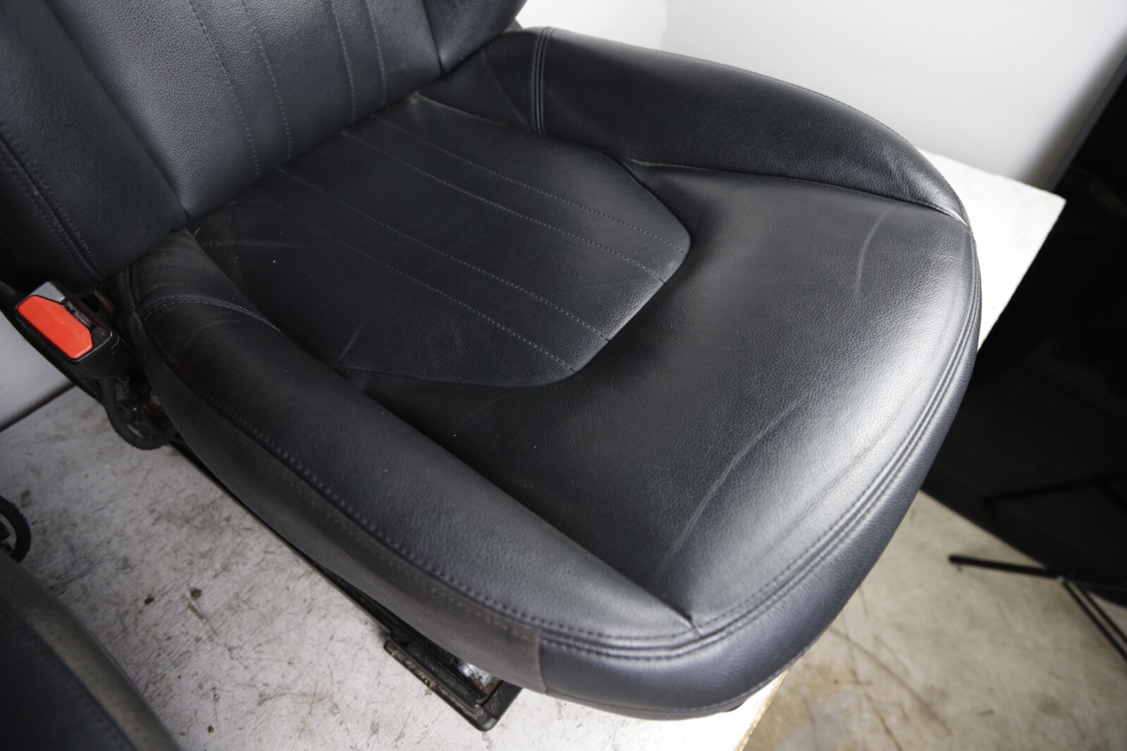 2017-2020 Maserati Ghibli Front Left & Right Complete Seat Black Leather OEM