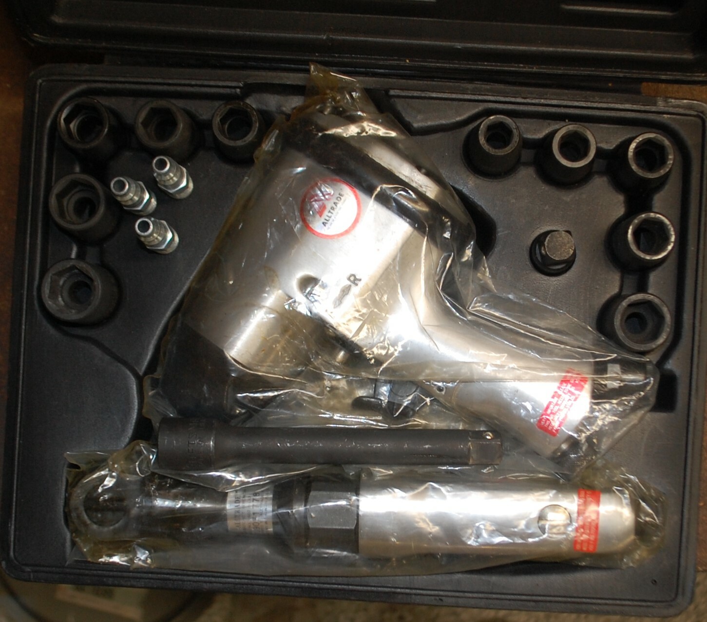 ALLTRADE Air Tool Kit 14 Piece Set New with CASE Free Shipping Impact