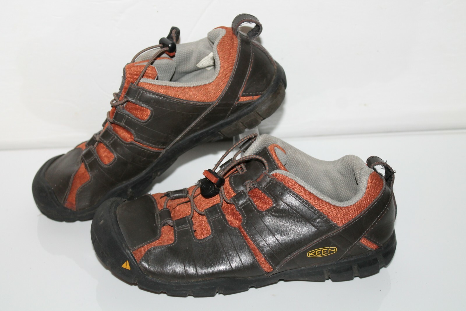 Sneakers casual da trekking KEEN #1008760 marrone arancione pelle giovani taglia US 4 anni