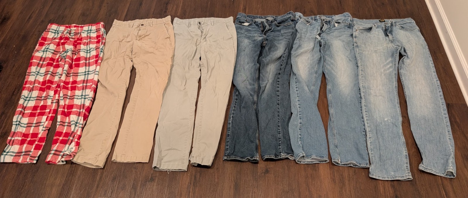 Lot 6 GAP Jeans/Chinos, Lee Jeans, Old Navy PJs 30x34 31x34 Straight Fit Stretch