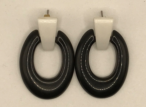 Vintage Acrylic Oval Dangle Earrings Black & White Pierced