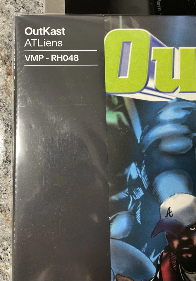 OutKast ATLiens Exclusive VMP RH048 Green Colored Vinyl 2 LP VINYL ME PLEASE NEW - Image 3 of 4