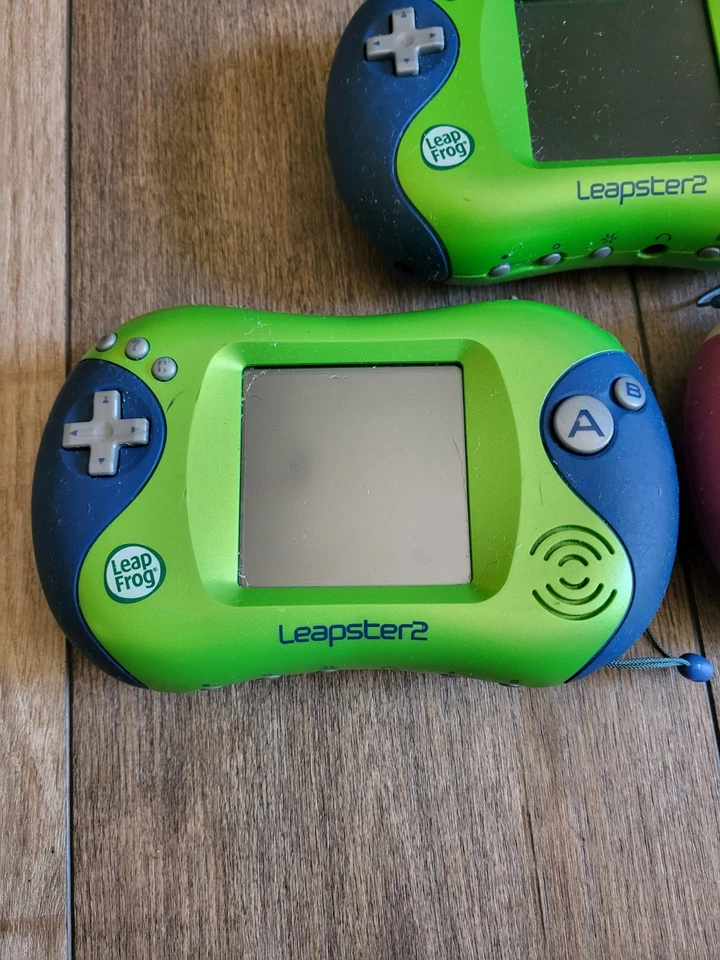 Lot Of 3 LeapFrog Leapster 2s For Parts Not Working Blue And Green And Pink - Image 2 of 4