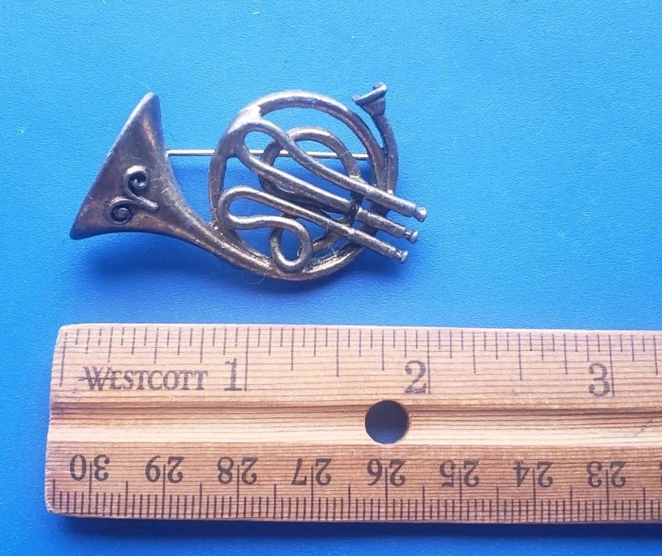 Broche broche instrumento cuerno francés tono dorado vintage  Foto 3 de 4