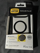 OtterBox Defender Pro XT Clear MagSafe iPhone 17 Case - Black / Clear Brand New