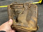 Vintage 1940’s Professional Two Fingers Leather Baseball Glove — photo 1