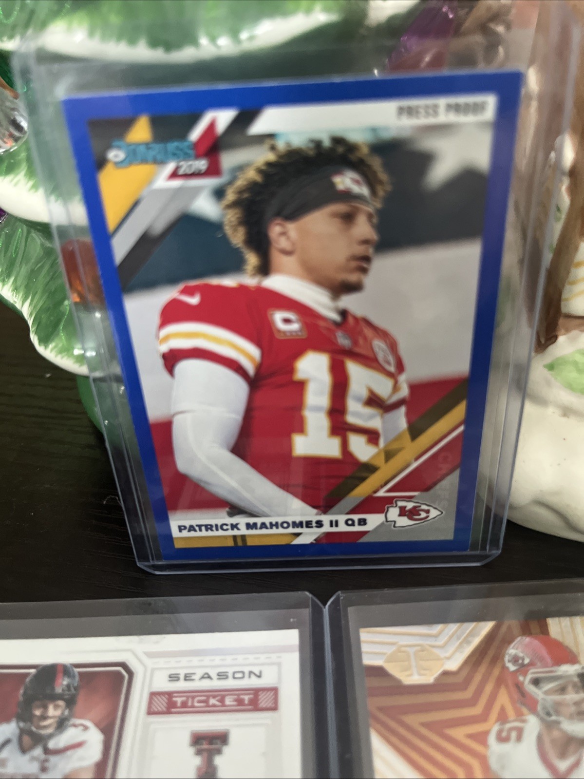 2019 Panini Donruss - Patrick Mahomes II #1 V Photo Variations Press Proof Blue