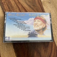 WILLIE NELSON: "Island In The Sea" 1987, Cassette Preowned Good Condition 